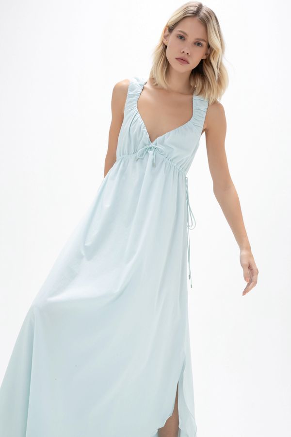 Daphne Dress
