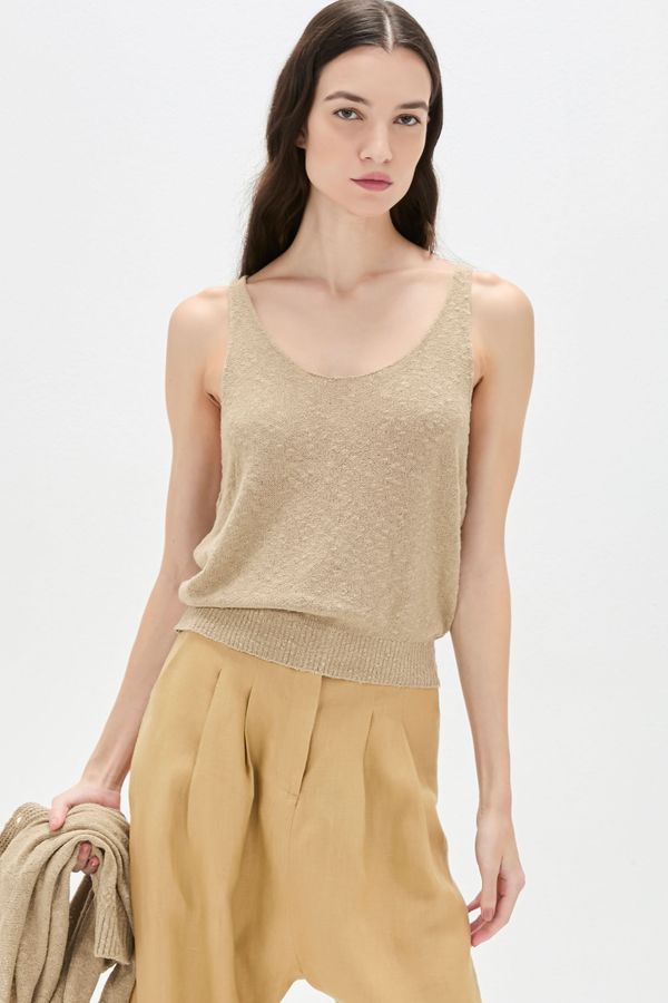 Niobe Top
